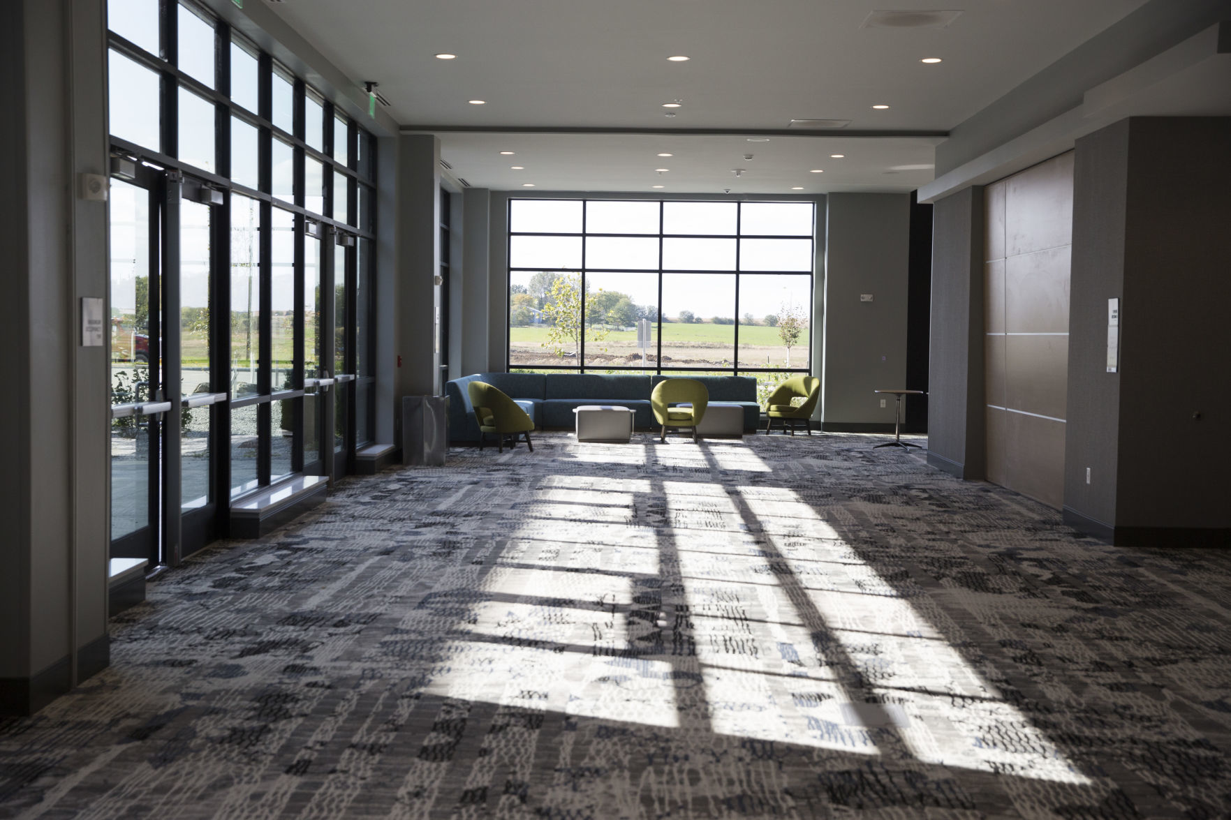 101519kw-holiday-inn-09